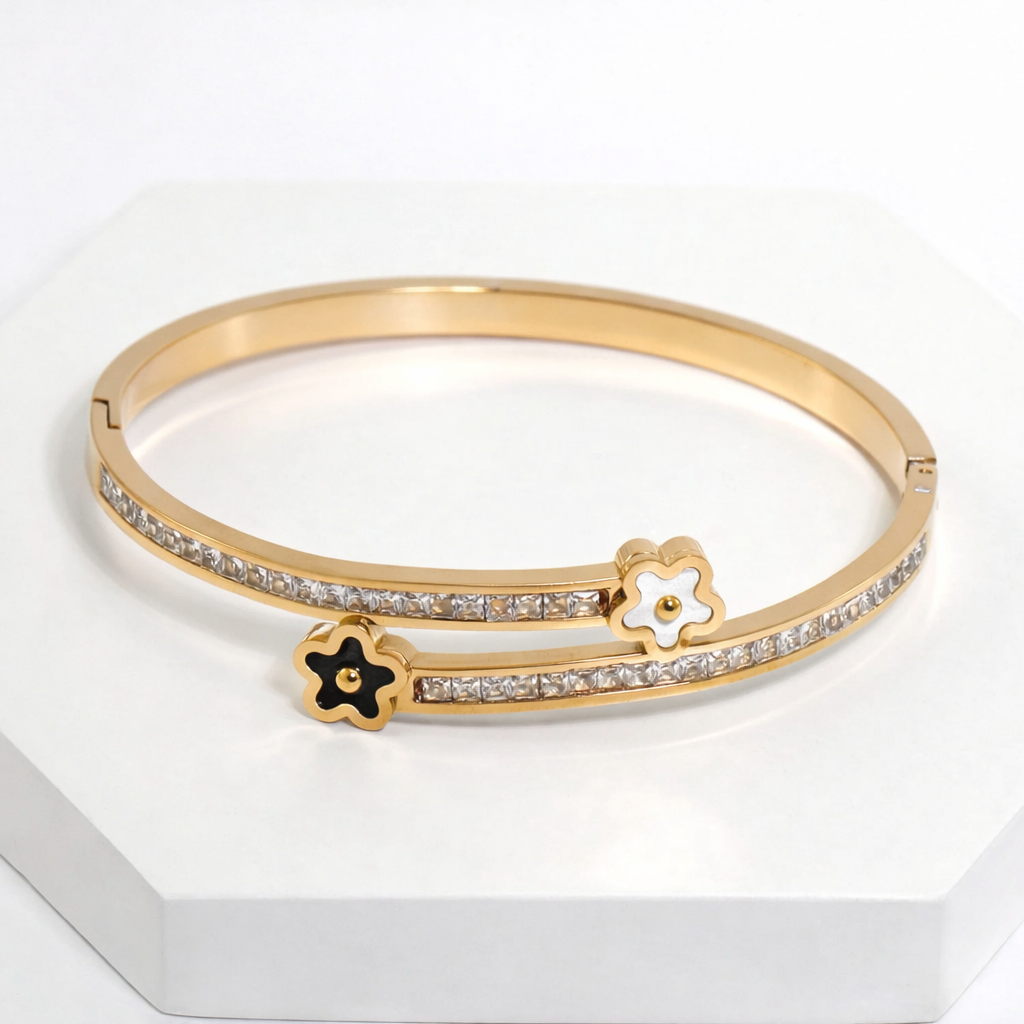 Velisse Bangle Bracelet