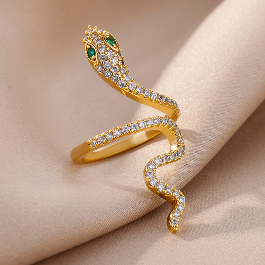 Golden Snake Chic Ring