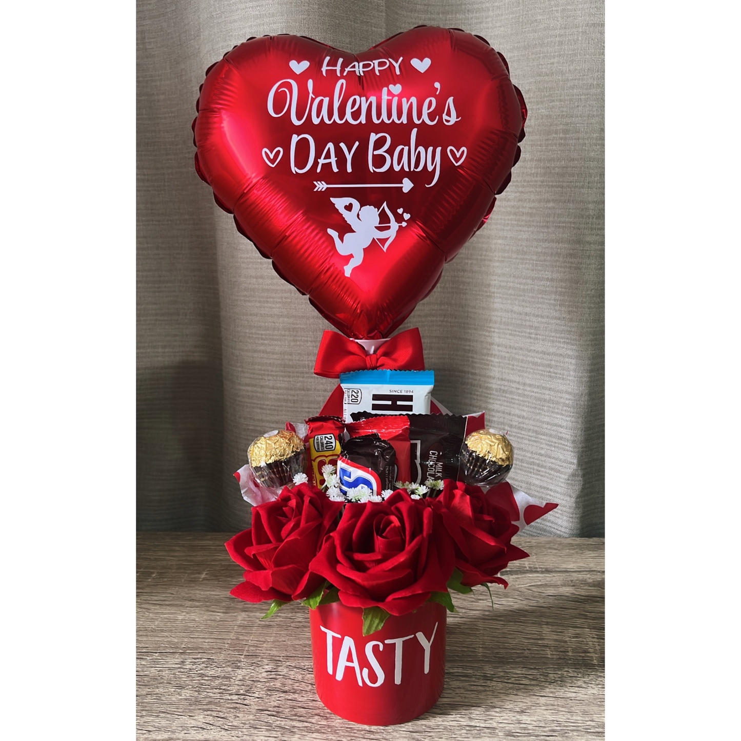 Tasty Delight Gift Box